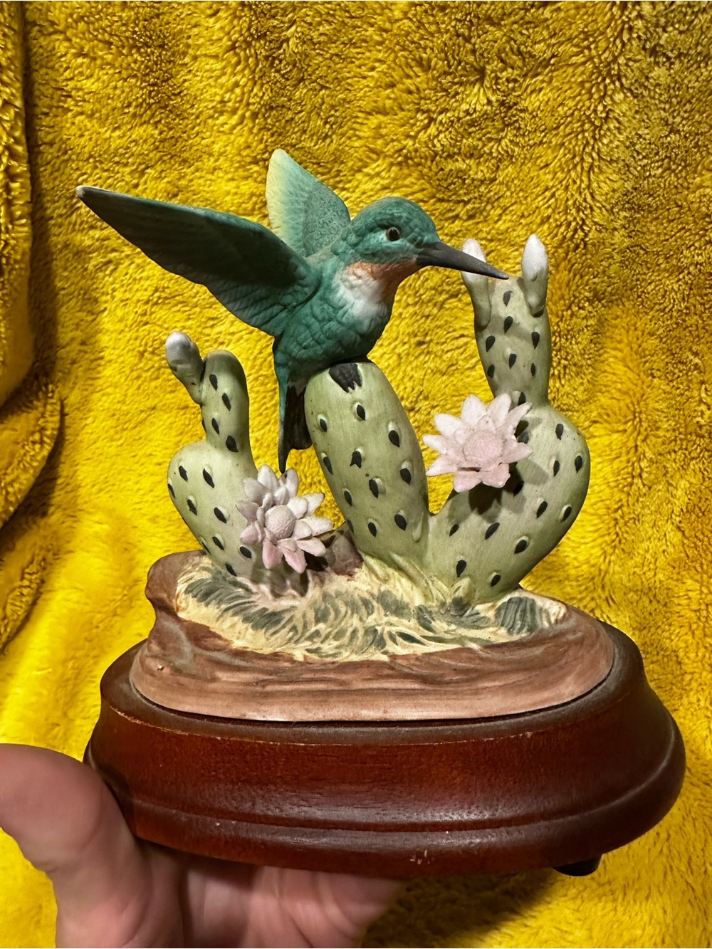 The San Francisco Music Box Co Hummingbird & Flowers Figurine Wood Stand  Works